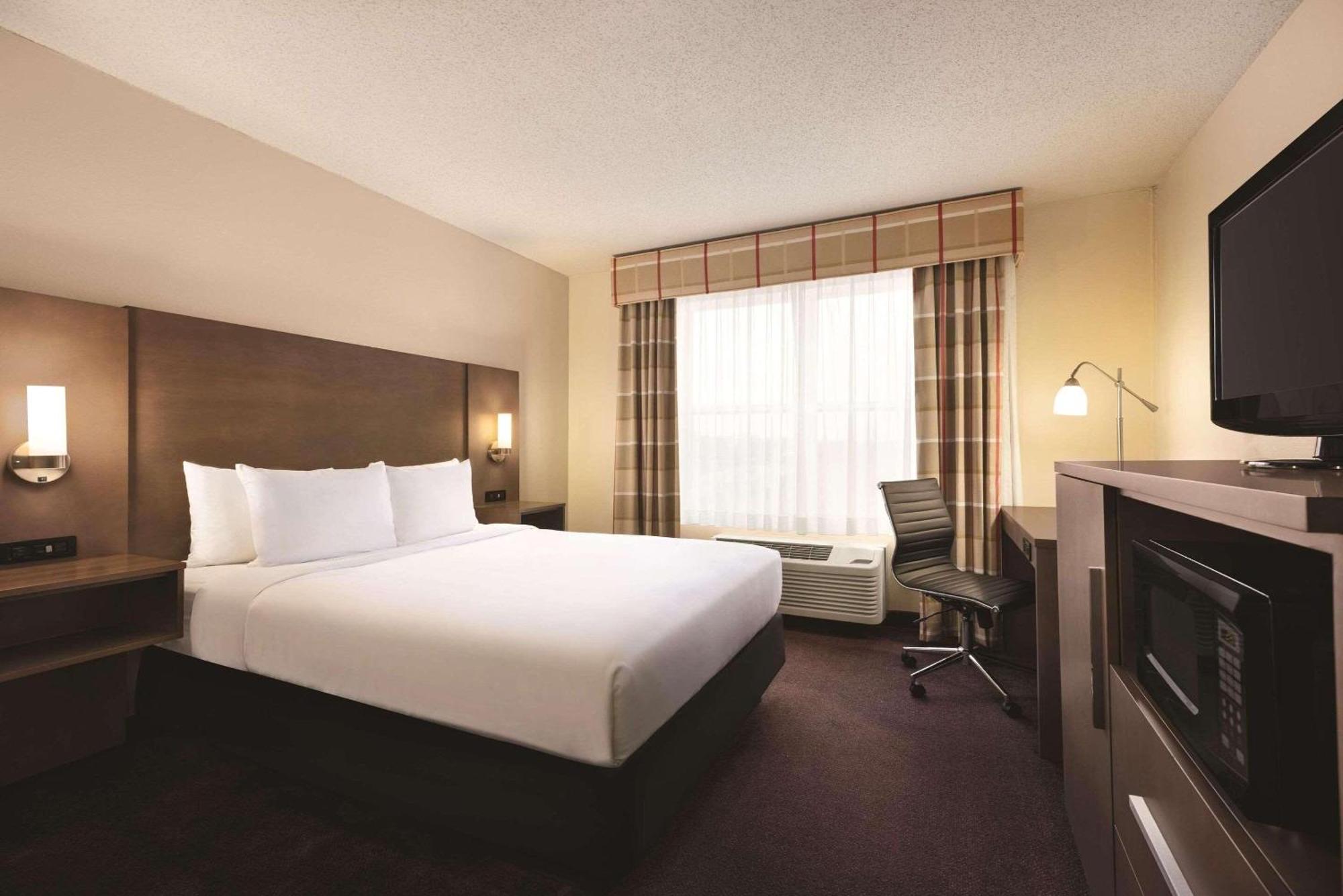 Country Inn & Suites By Radisson, Forest Lake, Mn Dış mekan fotoğraf
